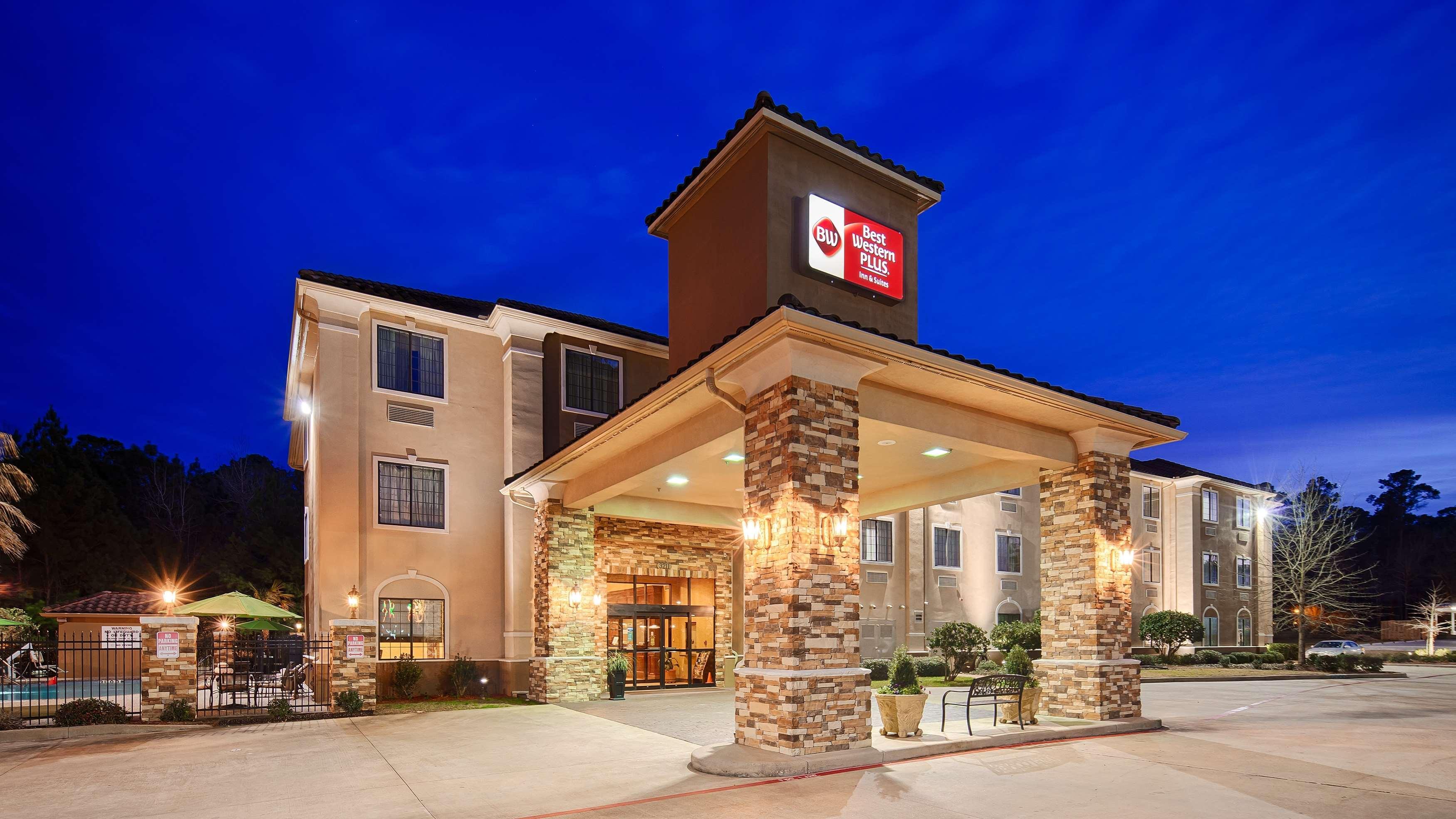Best Western Plus Crown Colony Inn & Suites Lufkin Luaran gambar
