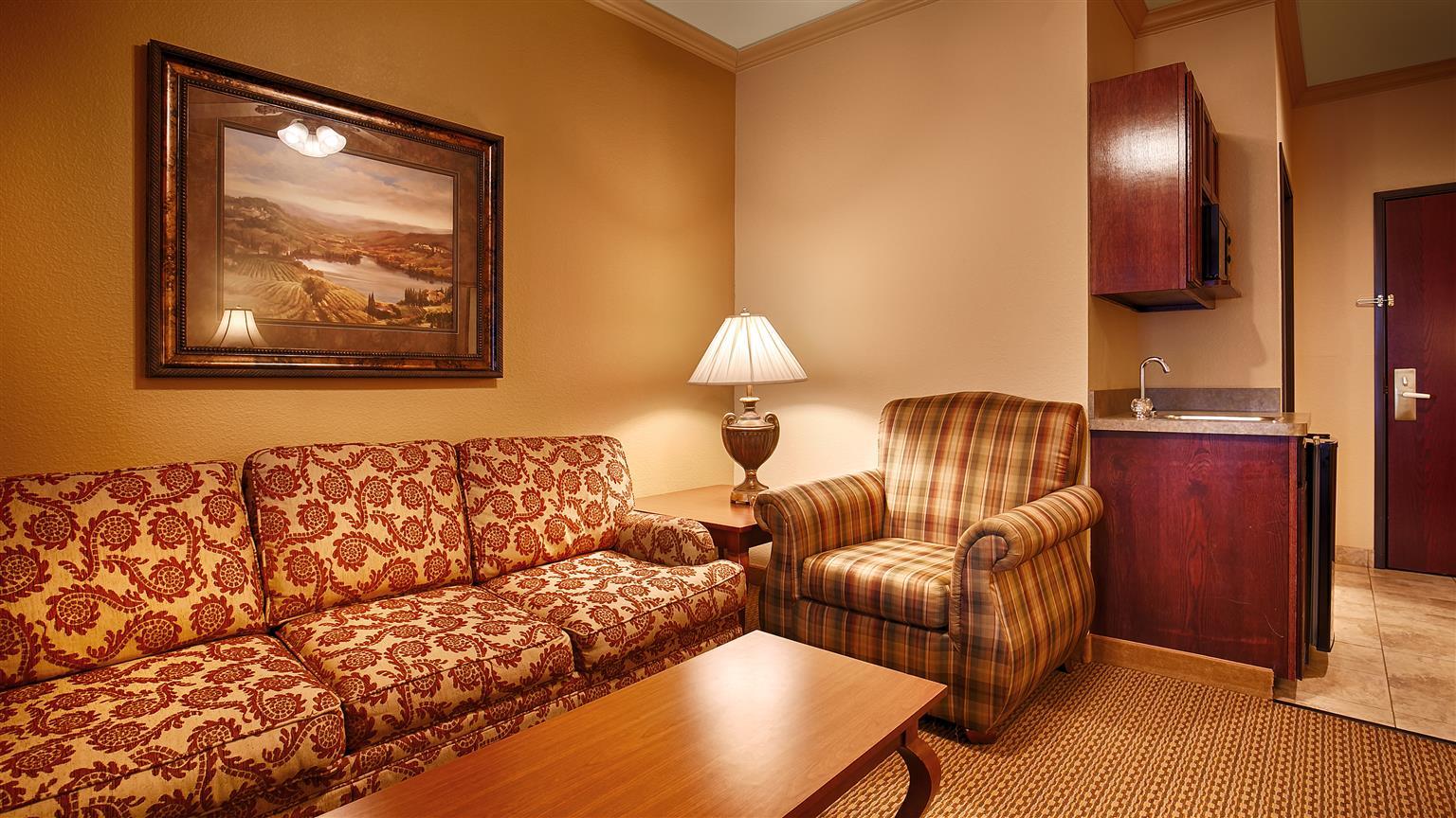 Best Western Plus Crown Colony Inn & Suites Lufkin Luaran gambar