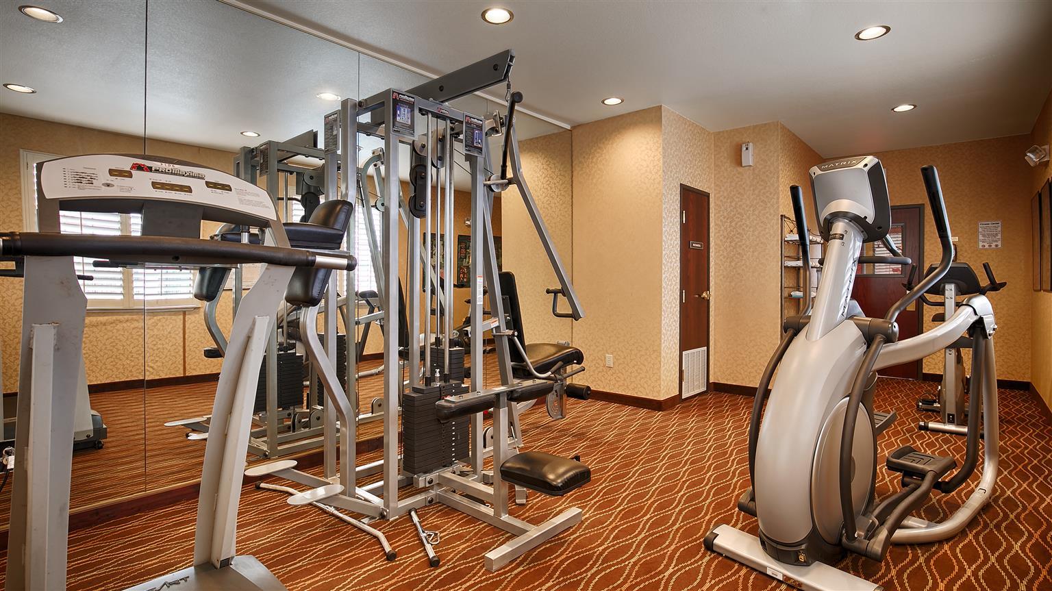 Best Western Plus Crown Colony Inn & Suites Lufkin Luaran gambar