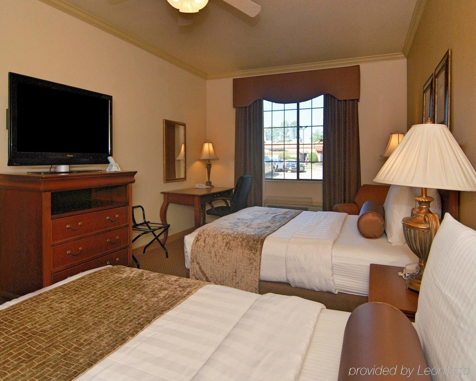 Best Western Plus Crown Colony Inn & Suites Lufkin Luaran gambar