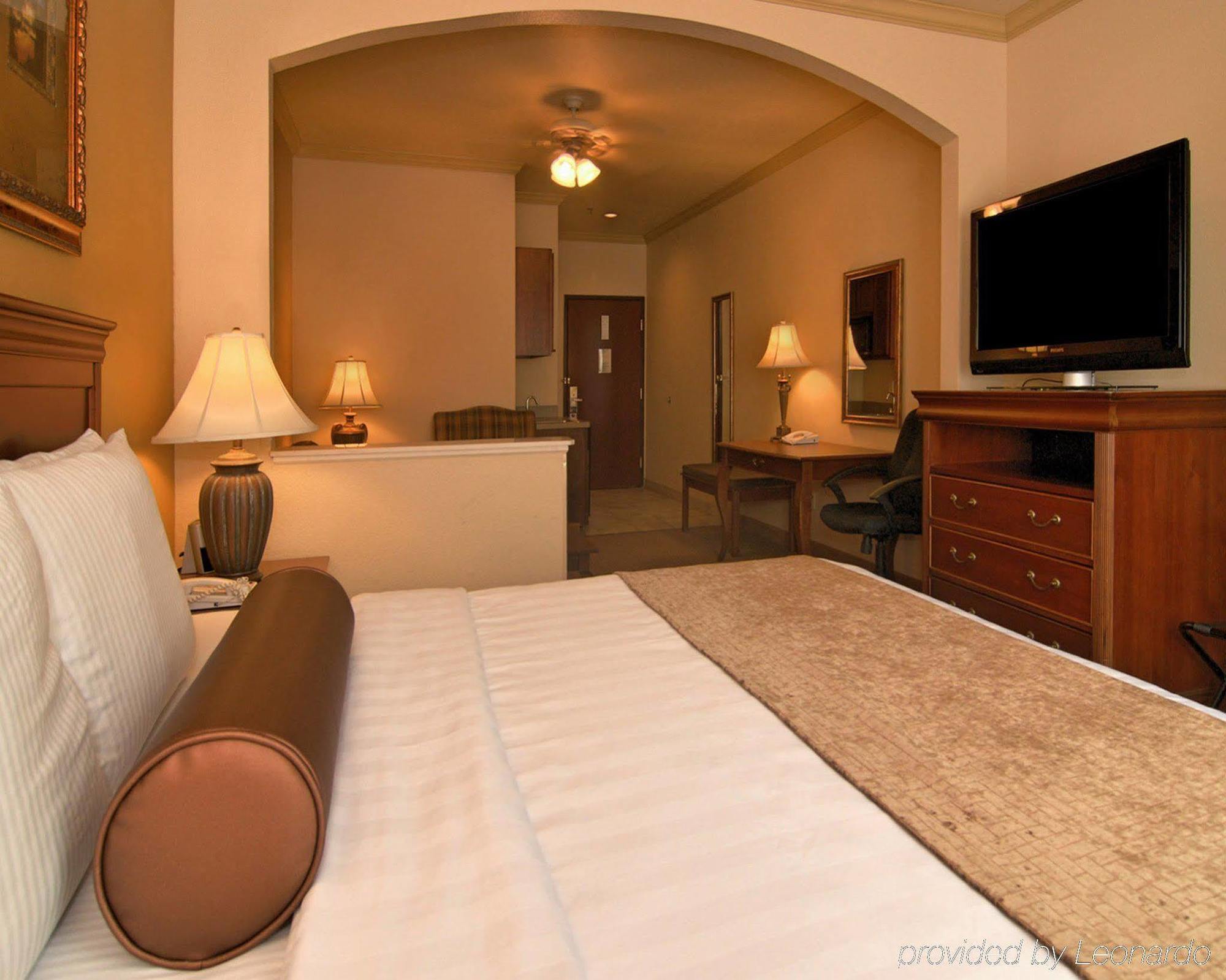 Best Western Plus Crown Colony Inn & Suites Lufkin Luaran gambar